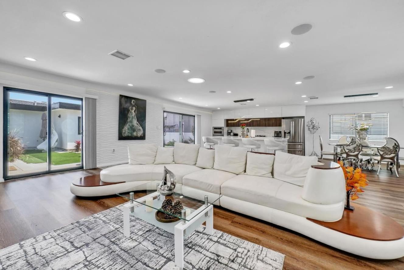 Luxury 4 Bedroom Villa Huntington Beach Exterior photo