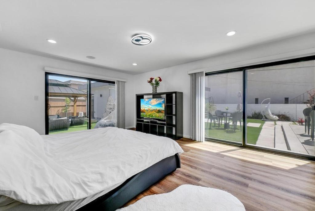Luxury 4 Bedroom Villa Huntington Beach Exterior photo