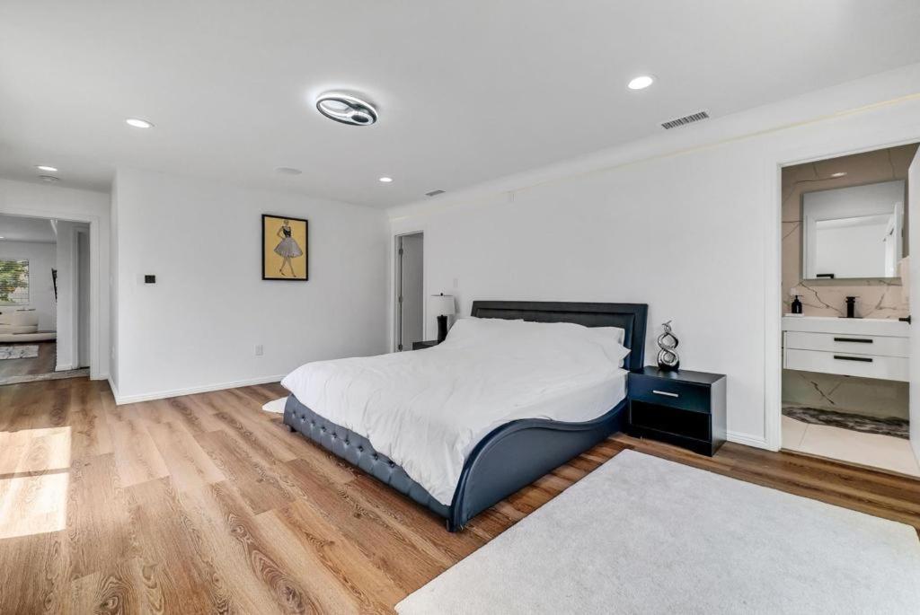 Luxury 4 Bedroom Villa Huntington Beach Exterior photo
